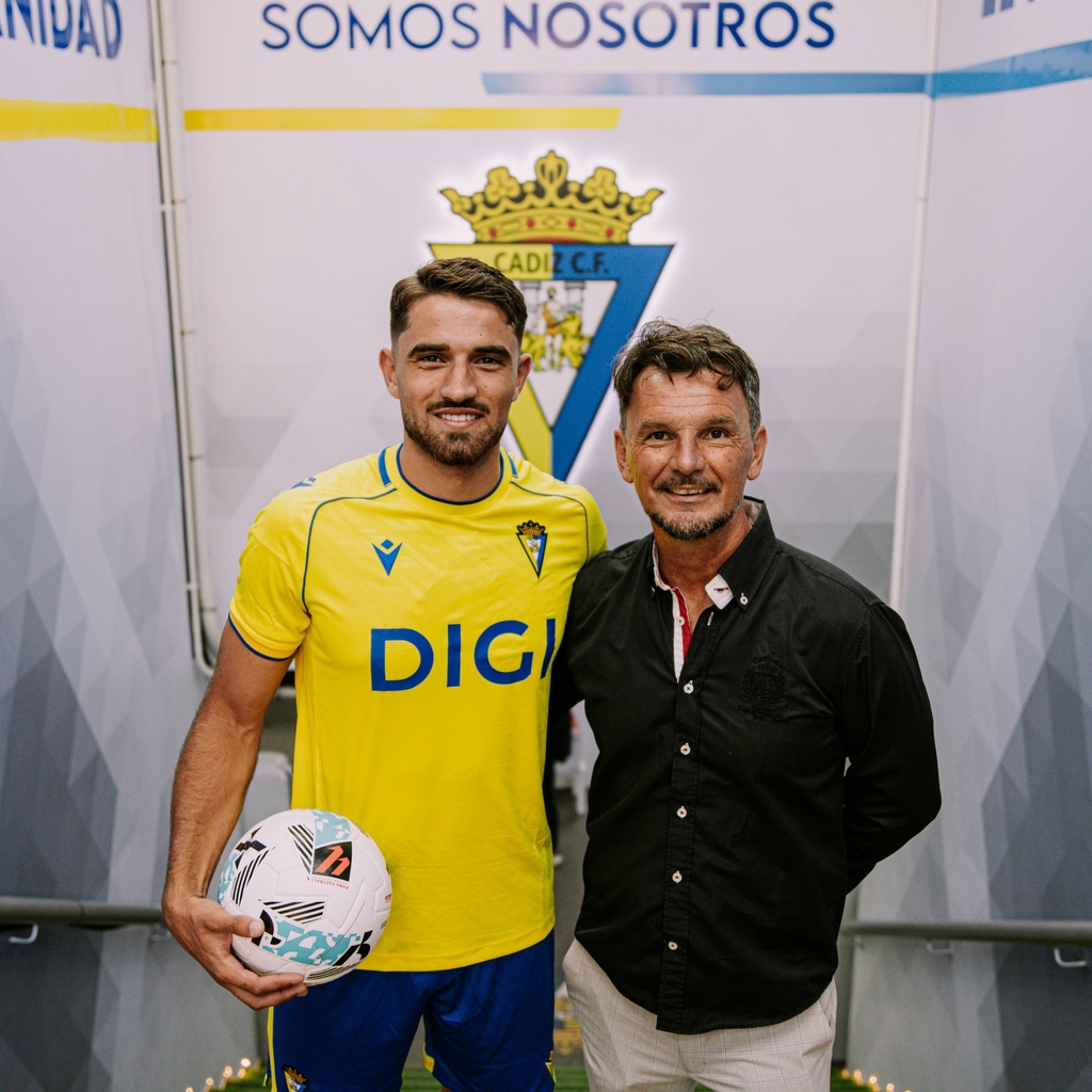 Alvaro Garcia Pascual Cadiz CF- FC Sevilla- Marshall USA University